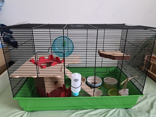 Hamsterkäfig mit viel - hamsterkäfig,